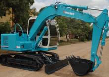 Rupsgraafmachines Beml BE75