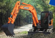 Rupsgraafmachines Doosan DX 80 R