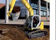 Rupsgraafmachines New Holland E 150 B Blade Runner