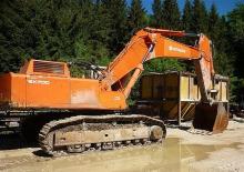 Rupsgraafmachines Hitachi EX 700