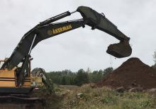 Rupsgraafmachines Akerman-Volvo H16C