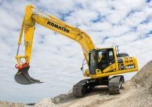 Rupsgraafmachines Komatsu HB215LC-2 