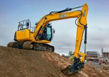 Rupsgraafmachines JCB JS131 LC