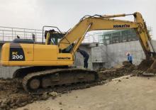 Rupsgraafmachines Komatsu PC200-8
