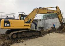 Rupsgraafmachines Komatsu PC200