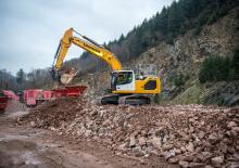 Rupsgraafmachines Liebherr R 926 Litronic 