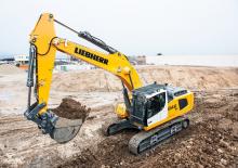 Rupsgraafmachines Liebherr R 946