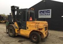 Ruwterrein-heftrucks Heden 7470