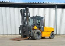 Ruwterrein-heftrucks Heden 76100