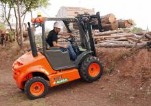 Ruwterrein-heftrucks Ausa C 150 H