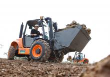 Ruwterrein-heftrucks Ausa C 200 H