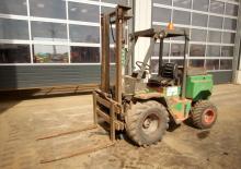 Ruwterrein-heftrucks Ausa CV 20