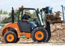 Ruwterrein-heftrucks Ausa CVH 25