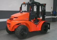 Ruwterrein-heftrucks Mast Explorer H 25 DA