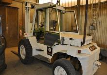 Ruwterrein-heftrucks Unitrac ST 50