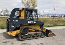 Schrankladers John Deere Construction 323D