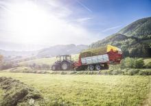 Silagewagens Pöttinger Boss 3210 DB Master