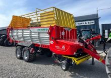 Silagewagens Pöttinger Boss 3240 LP