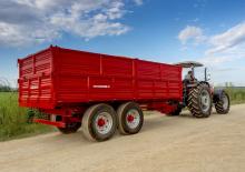 Silagewagens Massey Ferguson MF 685