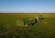 Silagewagens Hustler SF1500