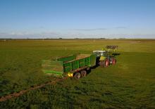 Silagewagens Hustler SF1750