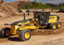Sorteermachines Komatsu GD675-6 