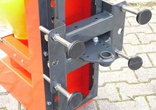 Koppelbare strooier Adler ST-E 105