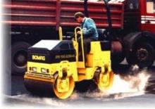 Tandemtrilwalsen Bomag BW 100 ADM-2