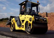 Tandemtrilwalsen Bomag BW 151 AD-5