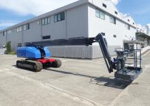 Telescoophoogwerkers op rupsbanden Aichi SR21CJM