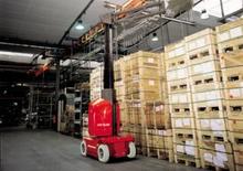 Enkele mast verticale hoogwerkers Manitou 105 VJ