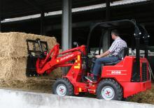 Compacte wielladers Schäffer 2028