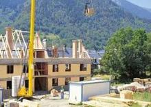 Torenkranen - Trolley-arm - Onder draaiend Liebherr 32 H (FU)