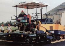 Track-asfalteermachines Marini MF 905