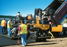 Track-asfalteermachines Volvo PF 4410