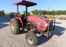 Tractoren met tweewielaandrijving Case IH 3220