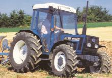 Tractoren met tweewielaandrijving New Holland 45-66 S/3435