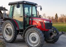 Tractoren met tweewielaandrijving Massey Ferguson MF 3635 A