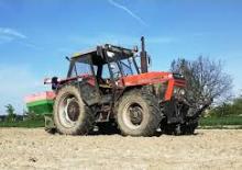 Tractoren met vierwielaandrijving Ursus 1014