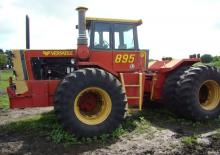 Tractoren met vierwielaandrijving Valpadana 1015 HSD