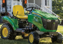 Compacttrekkers John Deere 1023E