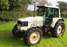 Tractoren met vierwielaandrijving Lamborghini 115 Formula