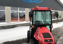 Tractoren met vierwielaandrijving Valpadana 1430 HST