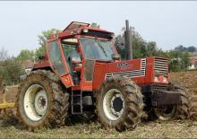 Tractoren met vierwielaandrijving Fiatagri 1580