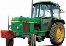 Tractoren met vierwielaandrijving John Deere 1640