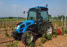 Tractoren met vierwielaandrijving Landini 2 060 STD