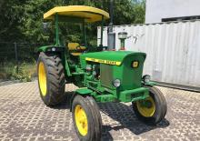 Tractoren met vierwielaandrijving John Deere 2130