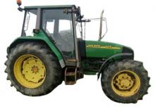 Tractoren met vierwielaandrijving John Deere 3410 Std