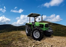 Tractoren met vierwielaandrijving DEUTZ-FAHR 4055E Keyline