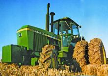Tractoren met vierwielaandrijving John Deere 4440